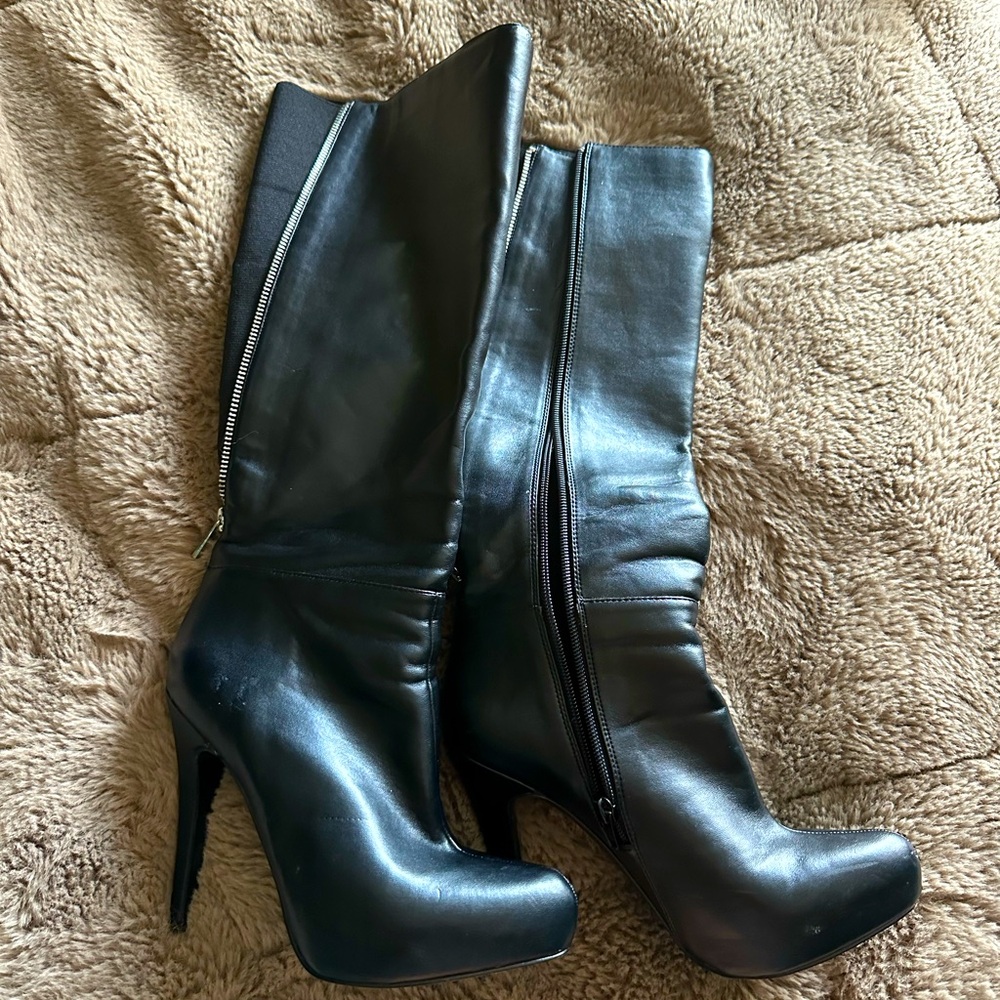 High Heeled Black Boots (ALDO)